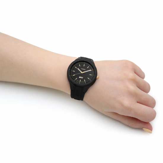 Timex Plastic/resin Classic Analogue Quartz Watch  Бижутерия
