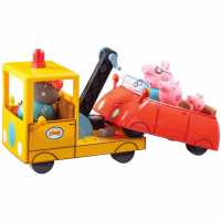 Комплект За Игра Pig Grandad Dogs Truck Recovery Play Set