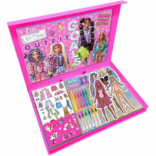 Barbie Deluxe Fashion Des  Подаръци и играчки