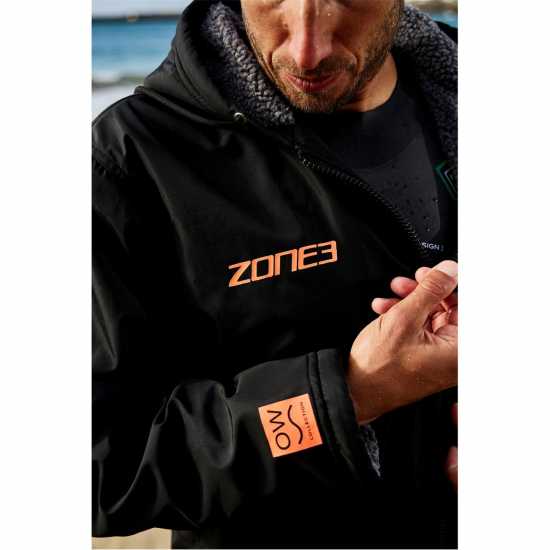 Zone3 Parka Robe Черно/Оранжево Хавлиени кърпи