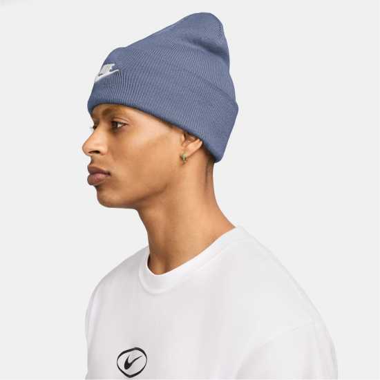 Nike Nike NSW Peak Beanie Sn71 Световен индиго Nike Nike NSW Peak Beanie Sn71 Световен индиго