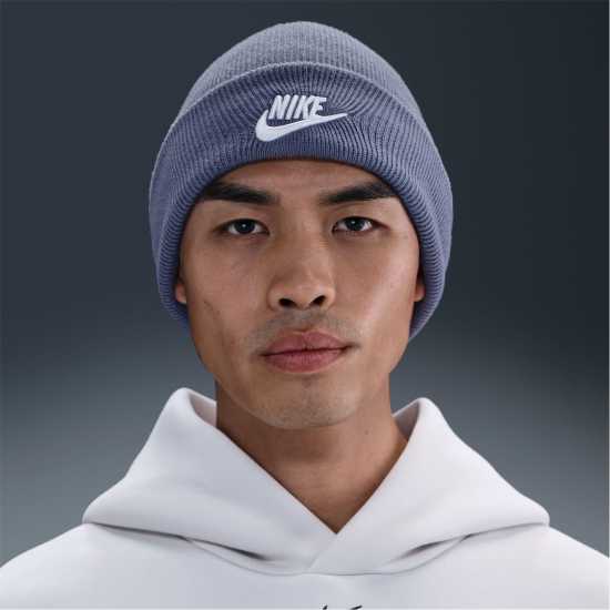 Nike Nike NSW Peak Beanie Sn71 Световен индиго Nike Nike NSW Peak Beanie Sn71 Световен индиго