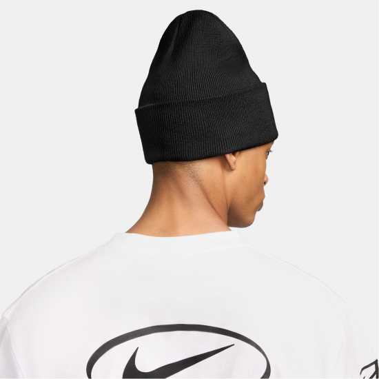 Nike Nike NSW Peak Beanie Sn71 Nike Nike NSW Peak Beanie Sn71