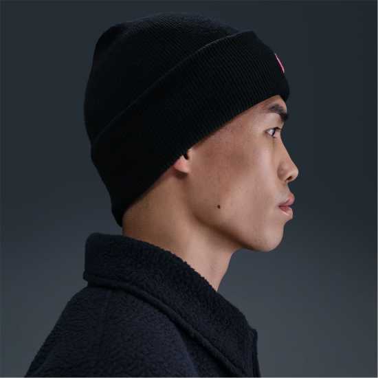 Nike Nike NSW Peak Beanie Sn71 Nike Nike NSW Peak Beanie Sn71