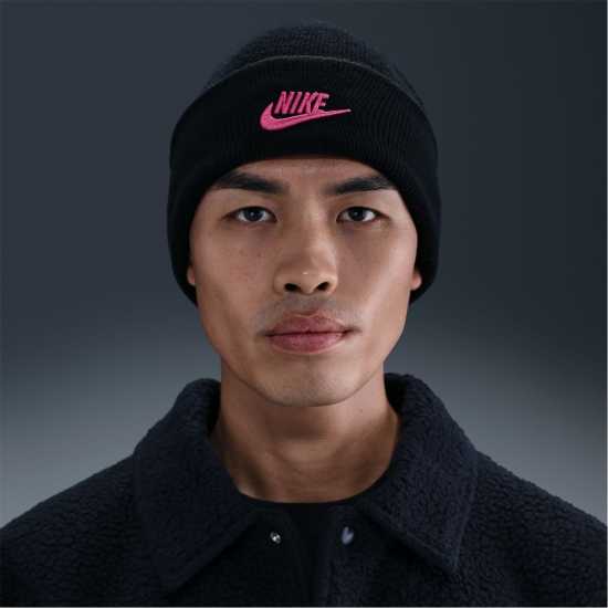 Nike Nike NSW Peak Beanie Sn71 Nike Nike NSW Peak Beanie Sn71