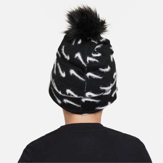 Шапки с козирка Nike Peak Pom Beanie Juniors Nike Peak Pom Beanie Juniors Шапки с козирка