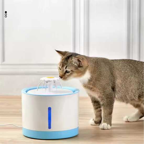 Магазин за домашни любимци Waggy Tails Water Fountain Waggy Tails Water Fountain Магазин за домашни любимци