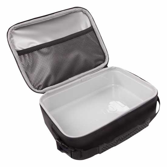 Портфейли Nike Futura Hard Liner Lunch Box Черно Nike Futura Hard Liner Lunch Box Черно Портфейли