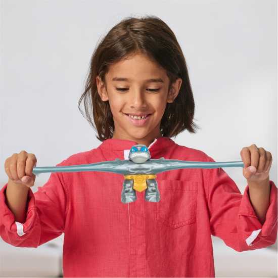 Strikers 10 Action Figures  